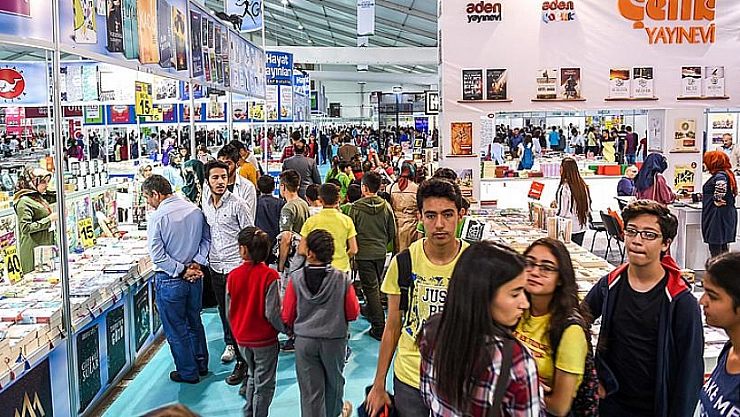 Kitap Fuarı'nda büyük indirimler 