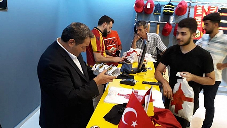 'Lisanslı ürün al' kampanyası