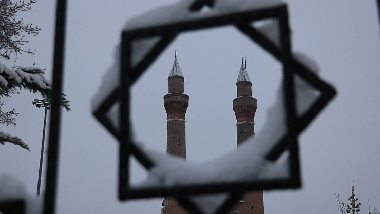 Aynı gün aynı bölge iki farklı kare
