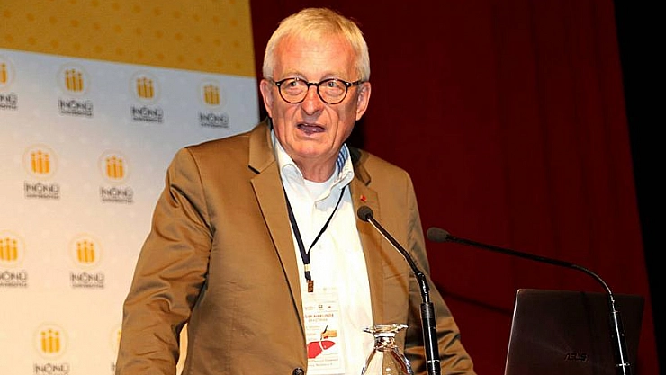 Karaciğer Naklinde Bilimsel Araştırma Kongresi 