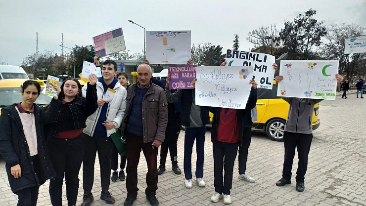 'Bağımlı Olma Özgür Ol'