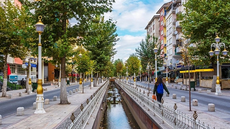Bahar yağmurları Malatya'yı temizleyemedi!