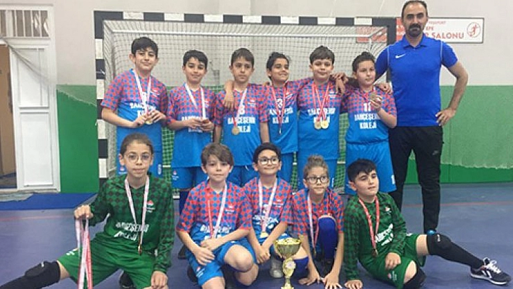 Bahçeşehir şampiyon