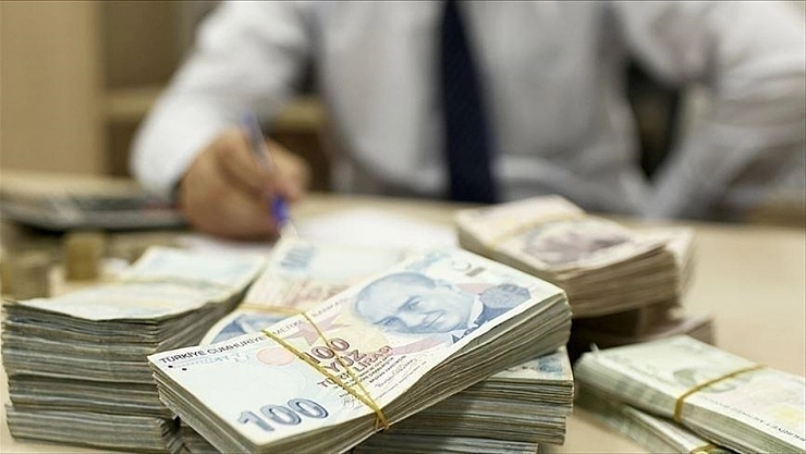 Bakan açıkladı! Aylıklara zam...