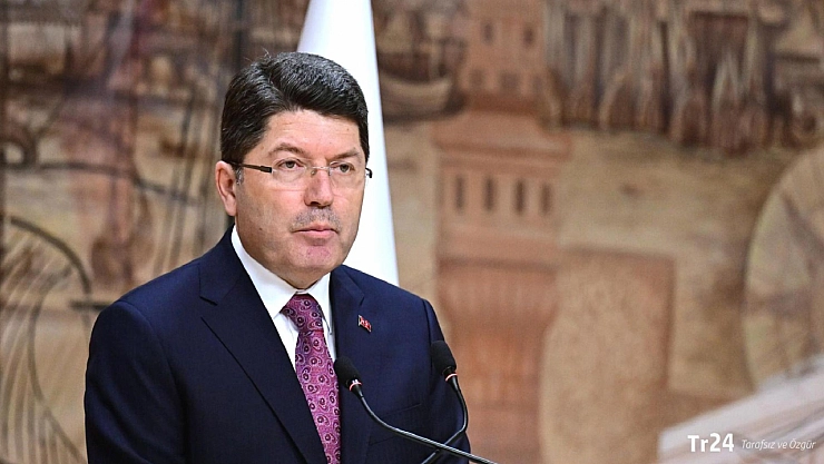 Bakan Tunç açıkladı: Ülkemizde çıplak arama yok!