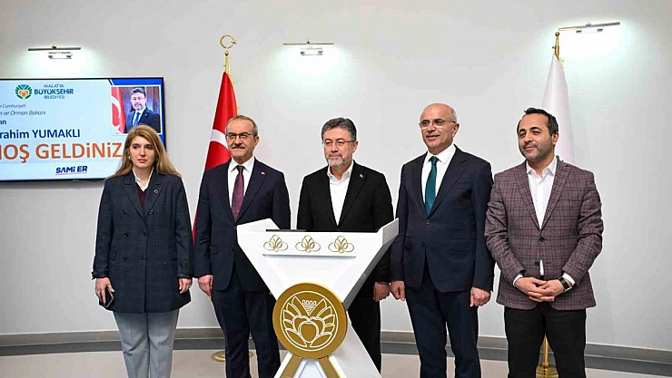 Bakan Yumaklı'nın ilk durağı Malatya oldu!