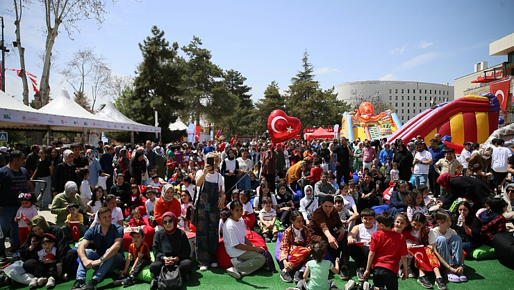 Bakanlık, Malatya'da 23 Nisan Şenliği düzenledi