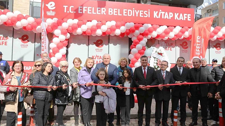 Kitap Kafe, hizmete açıldı