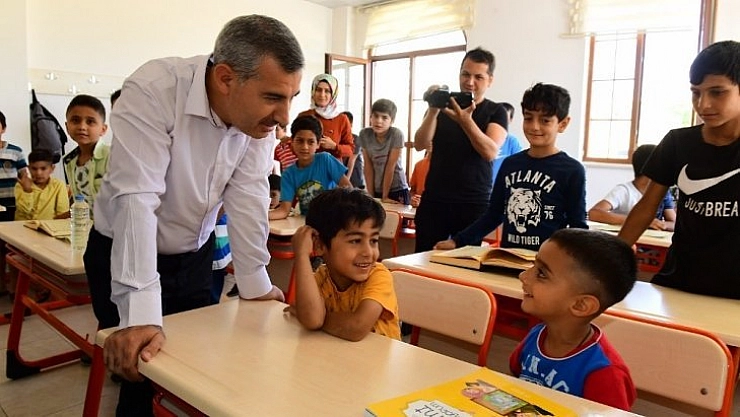 Başkan Çınar ödüllendirdi
