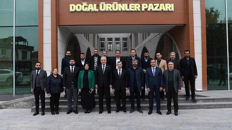 Çınar Emanet Çarşını inceledi