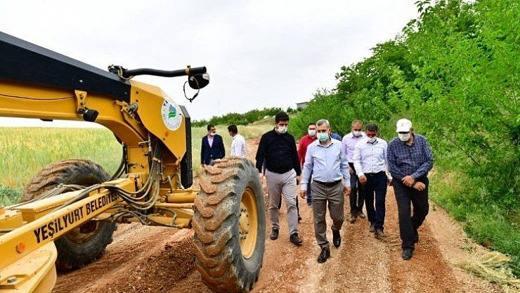 Başkan Çınar, yol çalışmalarını inceledi