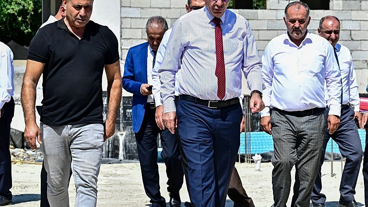 Yeşilyurt'un tarihi mahallesinde depreme dayanıklı köy evleri yükseliyor!