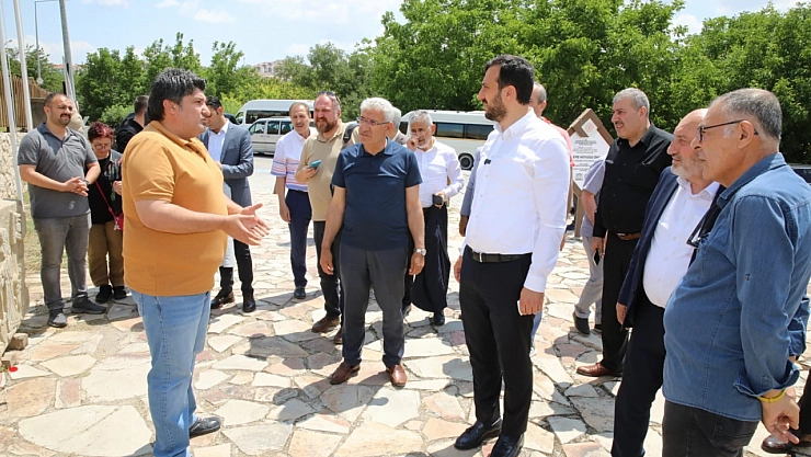 'Projelerimizi sürdüreceğiz'