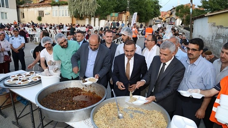 Başkan Güder Taştepe'de