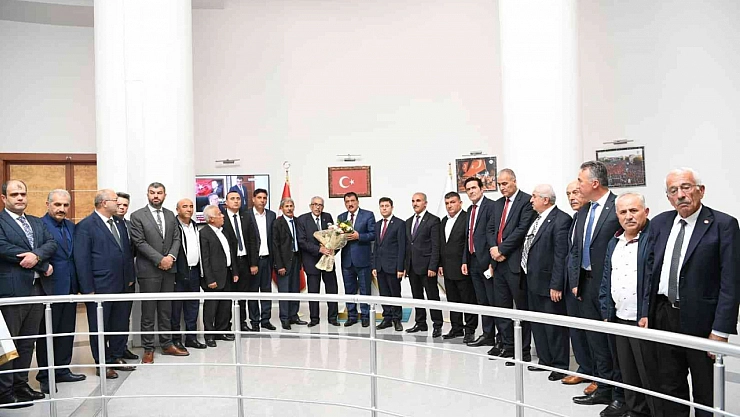 Birlikte yönetim anlayışını benimsiyoruz