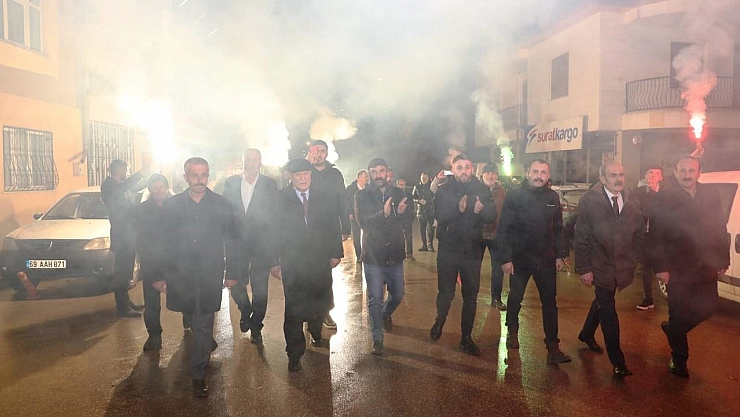 Bayburt'ta başkana yoğun ilgi
