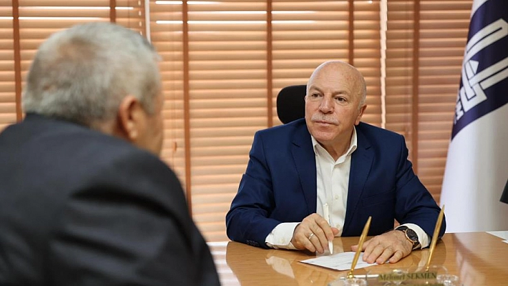 Başkan Sekmen vatandaşı dinledi