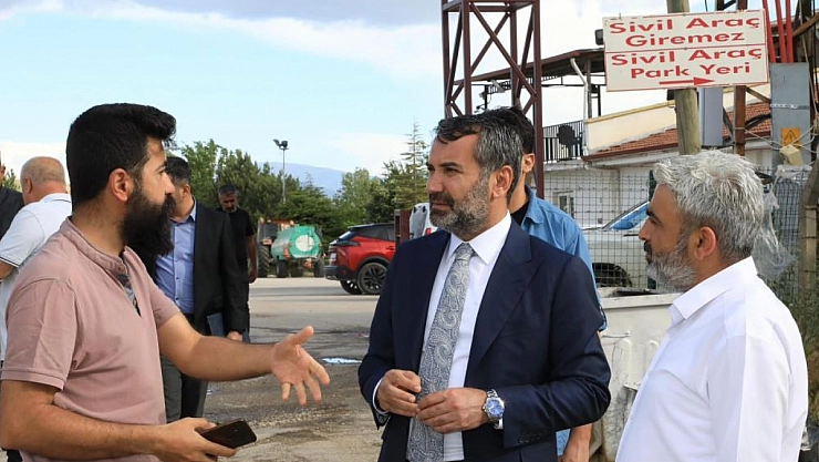 Başkan Şerifoğulları mahalle ziyaretlerinde vatandaşlarla buluştu