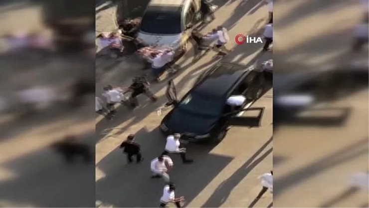 Bayram günü taşlı sopalı kavga
