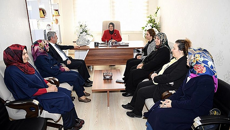 Kadınlarımız etkili olmalı 