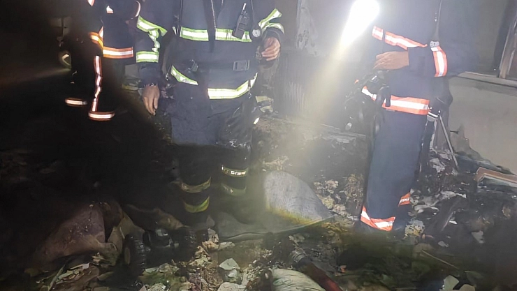 Binada yangın: 2 kişi dumandan etkilendi