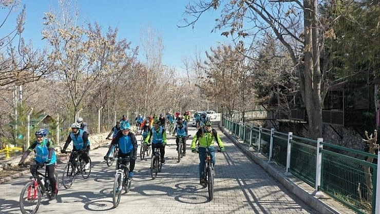 Normalleşmeye pedallıyoruz