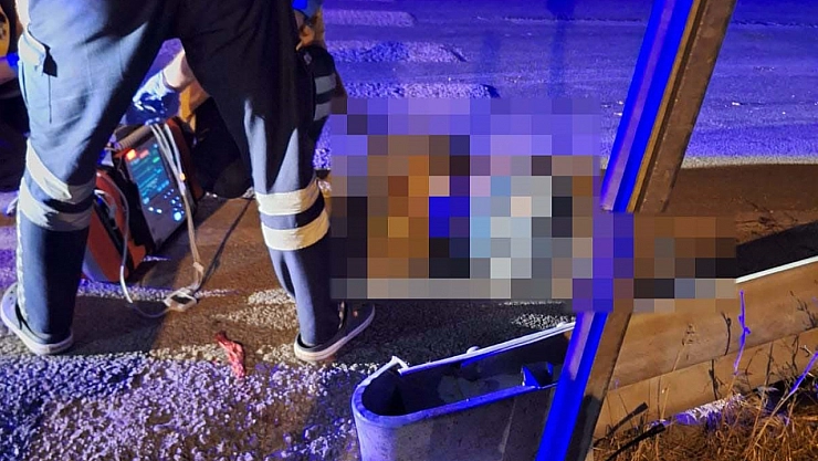 Bisikletiyle evine giderken otomobilin çarptığı adam hayatını kaybetti