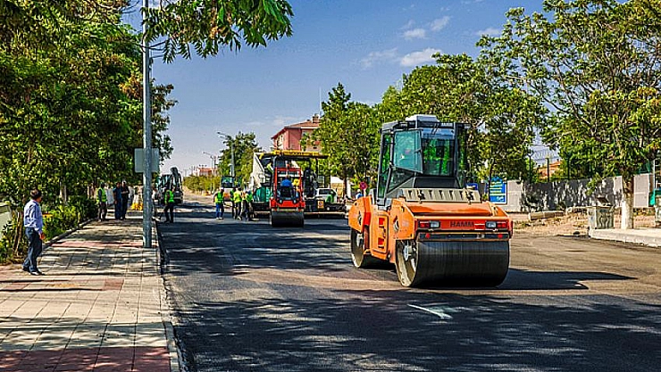 Bozulan yollar yenilendi