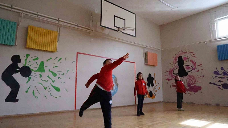 Sivaslı yetenekler, akademik başarı ile buluşuyor