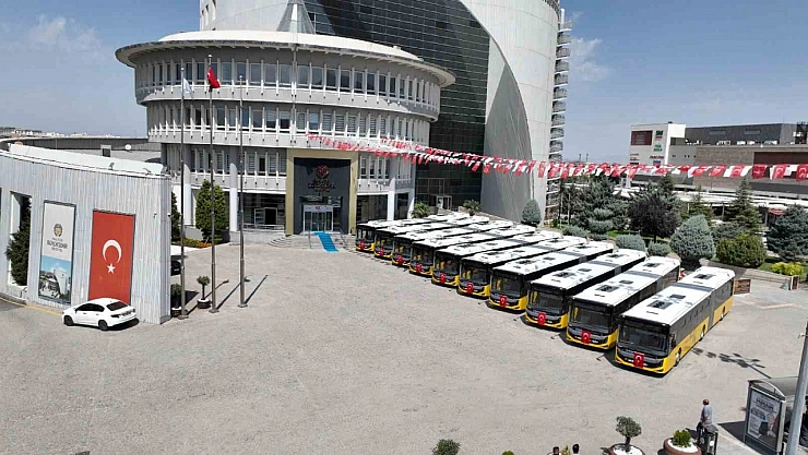 Malatya'da Toplu Ulaşım Filosuna Yeni Körüklü Otobüsler Katıldı