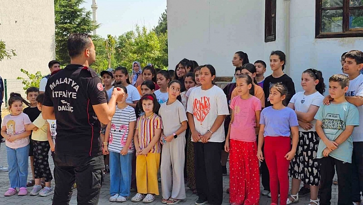Büyükşehir'den deprem ve yangın eğitimi