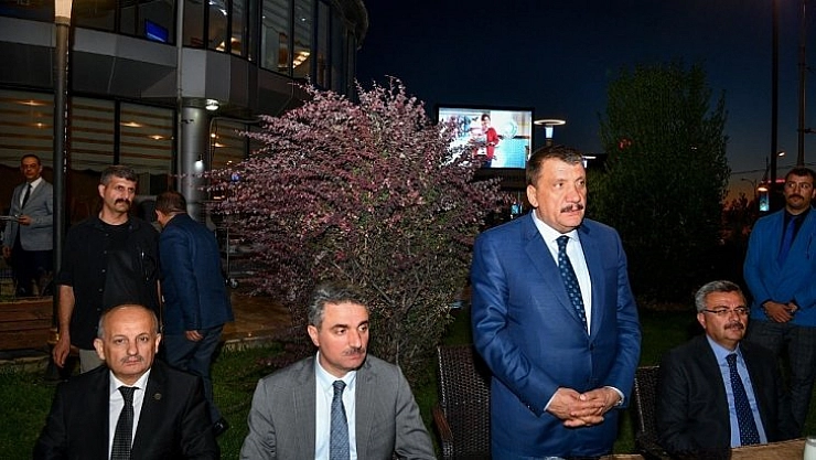 Büyükşehir'den Muharrem iftarı