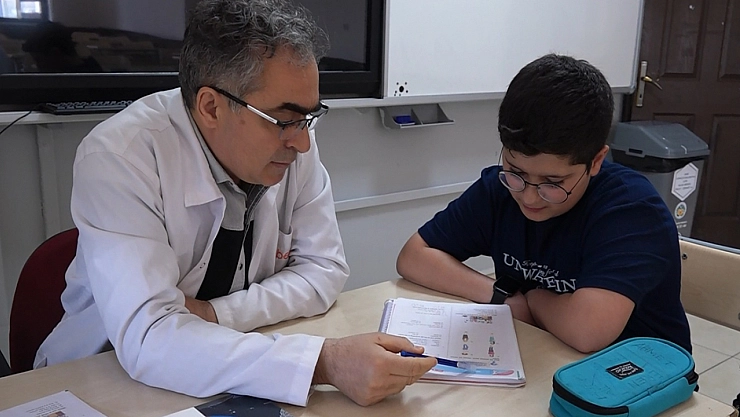 Büyükşehir'den öğrencilere ücretsiz eğitim desteği