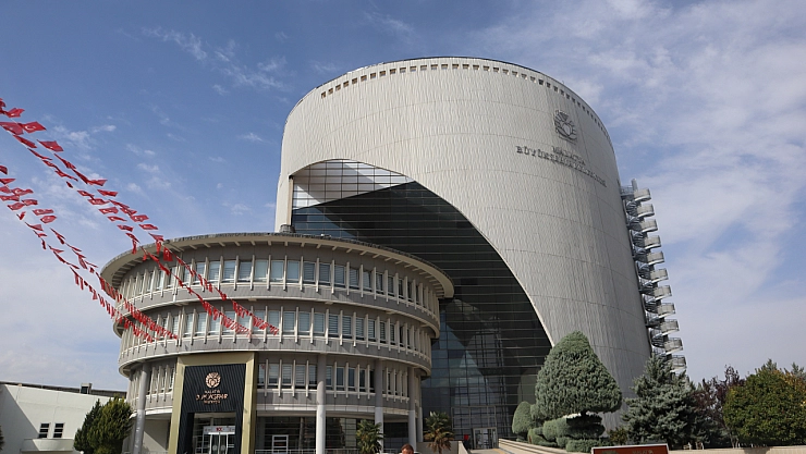 Büyükşehir'in 2024 faaliyet raporu açıklandı: Bütçe oluk oluk faize!