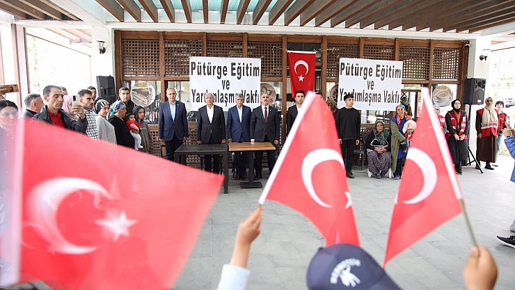 Çadırda 23 Nisan etkinliği