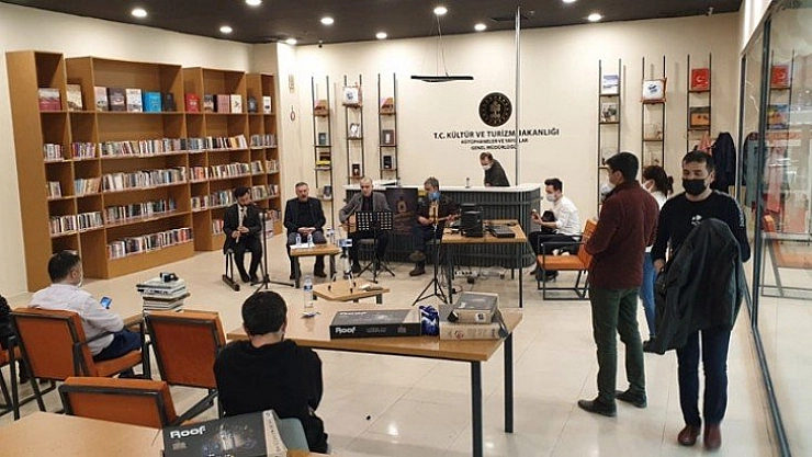 'Çağları Aşan Söz'