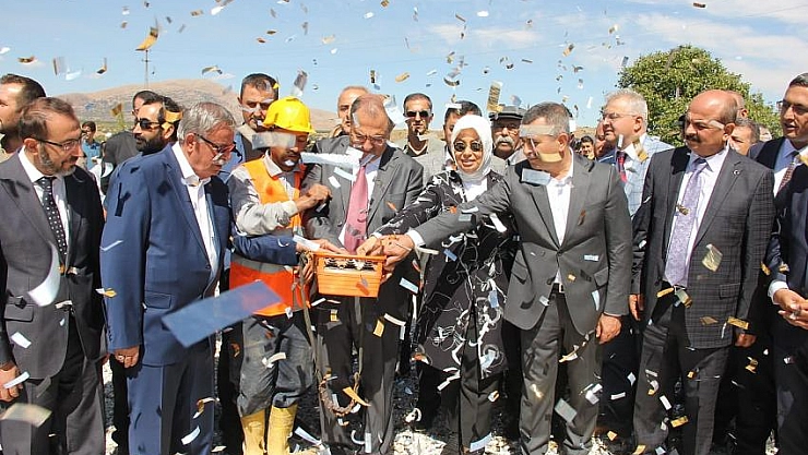 Çalık, 200 öğrencilik yurdun temel atma törenine katıldı