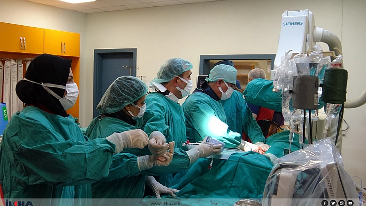 Malatya'da ilk kez 2 hastada uygulandı…! Kalp kapaklarına uygulanıyor