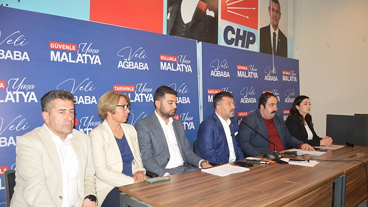 CHP'de mazbatalar teslim edildi