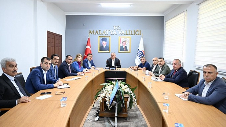 CHP'den Valiye Tepki!