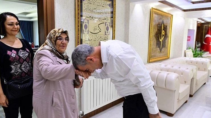 Duygulandıran ziyaret