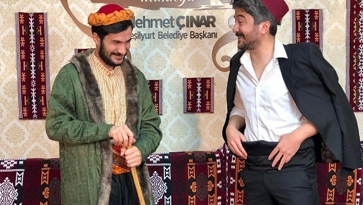 Masal kahramanları evde