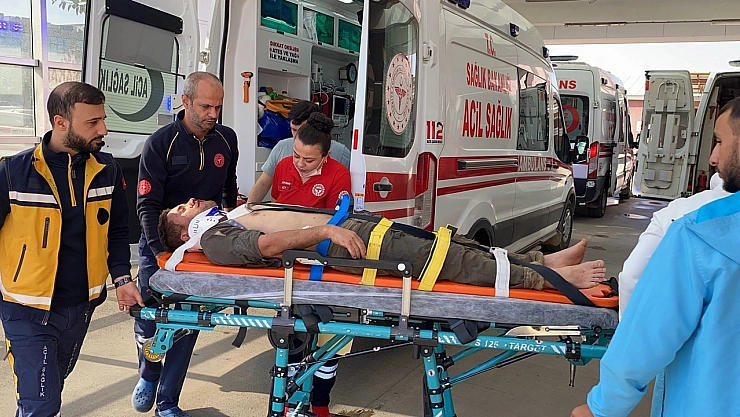 Çukura düşen işçi yaralandı