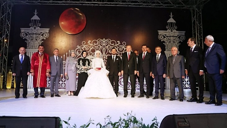 Erdoğan nikah şahidi oldu