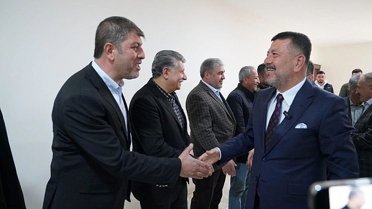 'Dar gelirliler için sosyal konut üreteceğiz'