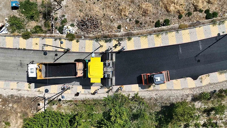 Darende'nin 1 köyü hariç tüm bölgeler asfaltlandı