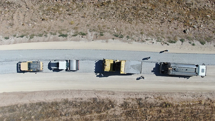 Deprem ulaşıma kapatmıştı: Malatya'da dağlar delindi, yol açıldı