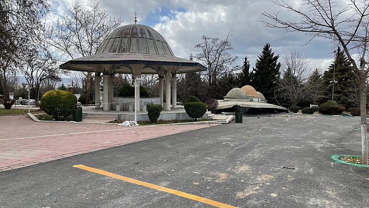 Depremde Yıkılan Camii..! Malatyalı hayırsever tarafından yapılacak!