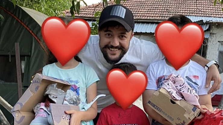 Depremzede çocuklara bayramlık