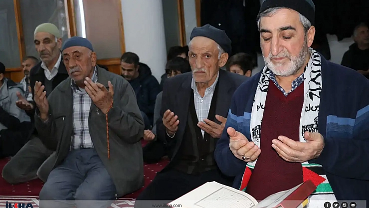 Gazze için dua ettiler